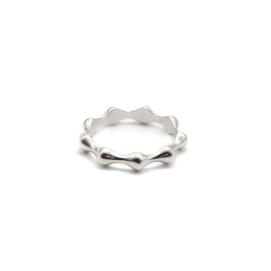 A Silver Wavy Ring